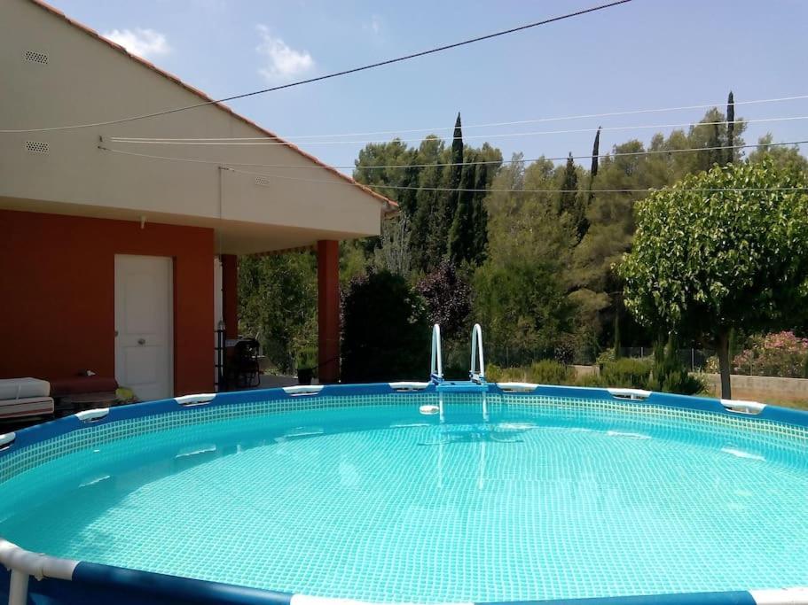 فيلا Casa Junto Al Lago Jérica المظهر الخارجي الصورة