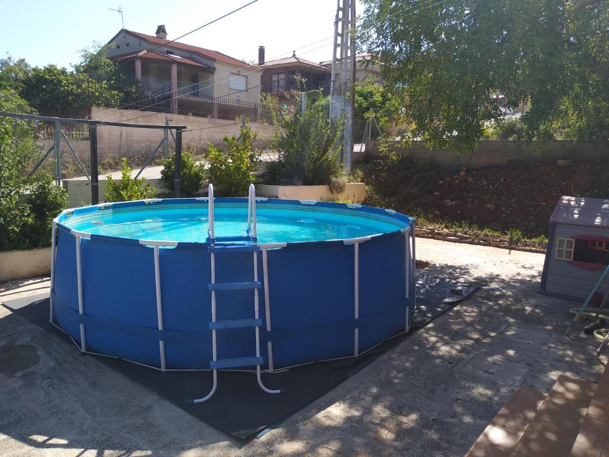 فيلا Casa Junto Al Lago Jérica المظهر الخارجي الصورة